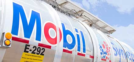 Pipa de gasolina Mobil