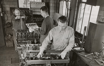 Técnico de laboratorio hacienda testeos de lubricantes