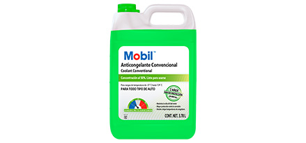 Botella de anticongelante Mobil Coolant Conventional 50 de color verde.